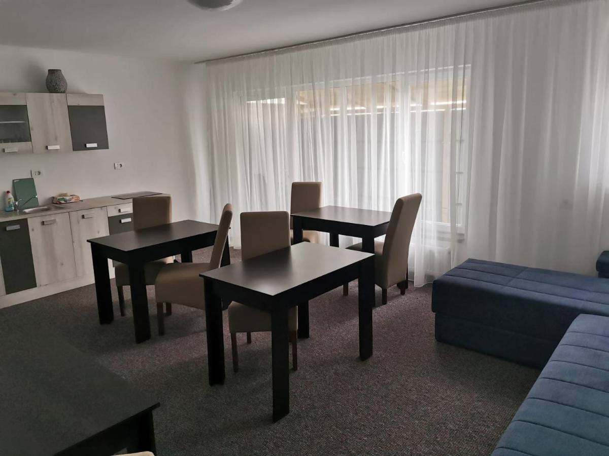 Casa Sonia Hotell Târgu Jiu Eksteriør bilde